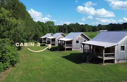 Smithville Cabina | Romantic Creekside Tiny Cabin Escape 15min to waterfalls 10min to CenterHillLake