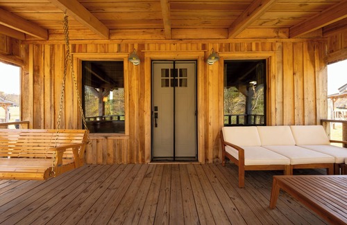 Smithville Cabina | Romantic Creekside Tiny Cabin Escape 15min to waterfalls 10min to CenterHillLake