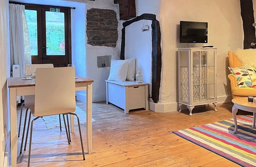 Clearbrook Apartamento | Romántico-Dog-friendly-Apartamento-Baño Privado