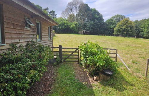 Burstock Cabaña | Romantic Dorset Stables Stay - Scenic Views & Countryside Calm