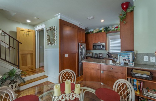 Carrabelle Condominio | ¿Trabajando como un capitán? ¡Ven a jugar como un pirata!