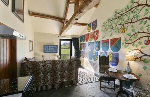 Alport Casa | Romantic four poster Cottage private outdoor Hot Tub & Sauna at Harthill Hall plus private daily use of indoor pool and sauna 1 hour per day