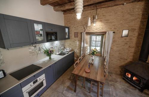 Saint-Germain-de-Belves Casa | Romantic Dovecot near Saint Germain de Belvès