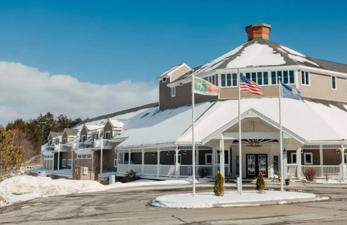 Brownsville Condominio | Romantic Getaway or Family winter adventures in 2BD Loft w/resort activities