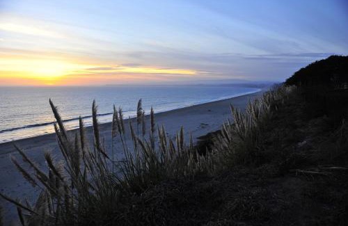 Rio del Mar Villa | Romantic Getaway to Seascape Villa