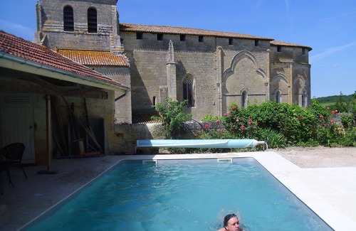 Pujols Villa | Disfrutar de vistas panorámicas, piscina y el paraíso! Nr St Emilion, adyacente a la antigua abadía