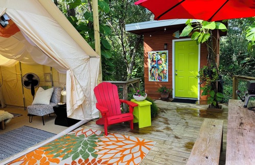 Lutz Casa | Romantic Glamping Tent/Tiny House Garden Retreat