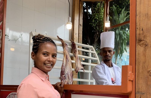 Debre Zeyit Cama Y Desayuno | Romantic Hotel Retreat Close To All Attractions