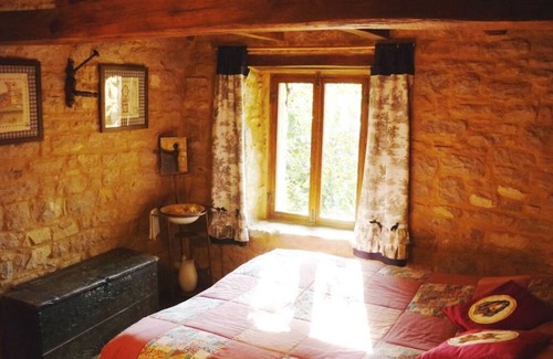 Pineto Cama Y Desayuno | Romantic house in the woods - lafossa.eu