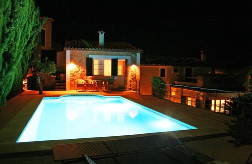 Fornalutx Casa | Casa romántica con piscina privada, A / C, BBQ, WiFi