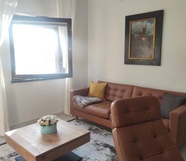 Szigetszentmiklos Casa | Romantic Lakeside Retreat - Nature Sport near Bp