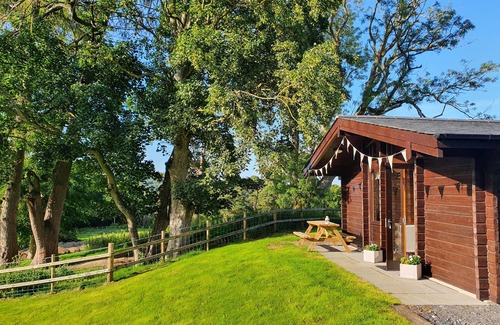 Corwen Cabina | Romantic Log Cabin