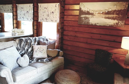 Corwen Cabina | Romantic Log Cabin