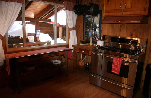 Timberland Cabina | Log Cabin romántica con bañera de hidromasaje e Internet (perros)