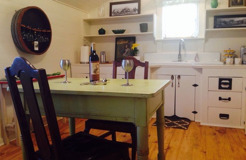 Fredericksburg Cabina | Romántica de registro de lujo cabina- Casa * Vino y Bañera de hidromasaje para 2