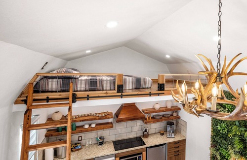 Wimberley Complejo | Romantic Luxury Retreat-hot/cold pool & sauna