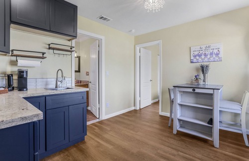 Livermore Cabaña | Romantic place - close to downtown Livermore and local wineries
