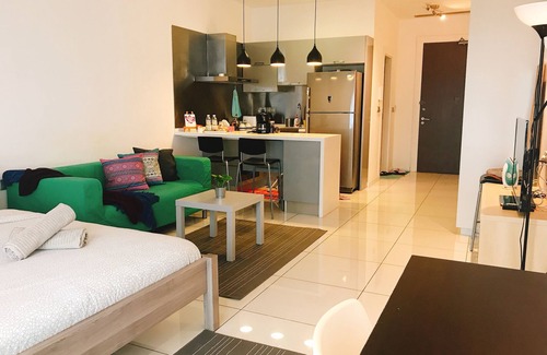 Kampung Pandan Dalam Apartamento | Estudio de balcón con piscina romántica @ Embassy Row KLCC por 7kgTravellerHome