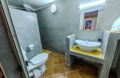R'habet Zbib Casa | Romantic room at Charming riad in wonderful Fès
