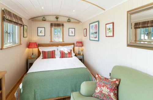Crediton Chalet De Esquí | Romantic Shepherds Hut, Devon with outside bath