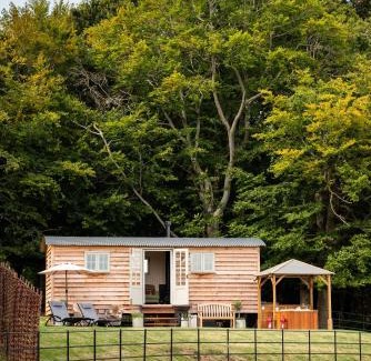 Crediton Chalet De Esquí | Romantic Shepherds Hut, Devon with outside bath