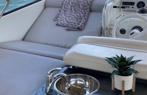 Coos Bay Alquiler De Eote | Romantic Small Yacht Oregon Coast Adventure…New Listing!