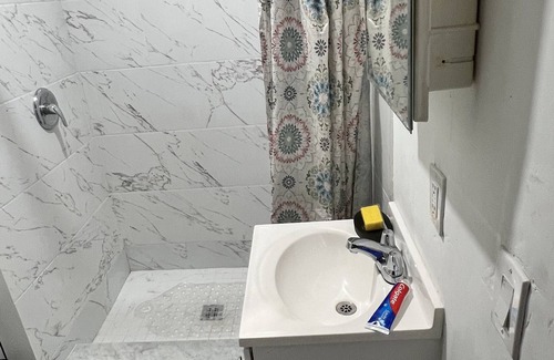 North Lauderdale Apartamento | Romantic studio in North Lauderdale with your own kitchen, bathroom and bedroom.