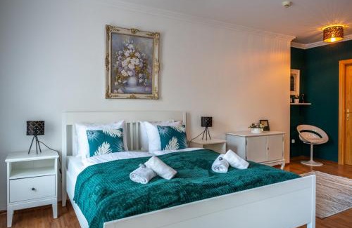 Vizivaros Apartamento | Romantic Studio secret garden