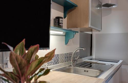 Sant' Ambrogio Apartamento | Romantic Suite Home