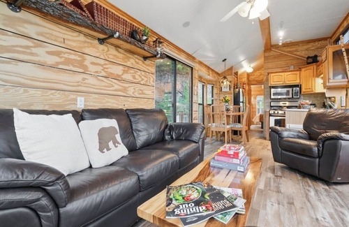 Moultonborough Casa | Romantic Tiny w/ Epic Views | Fire Pit