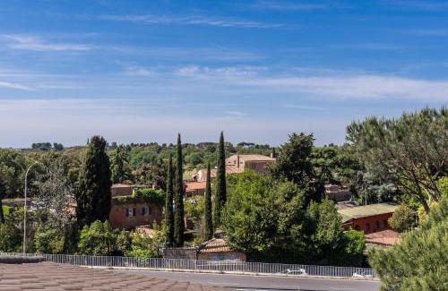 Quartiere XIII Aurelio Apartamento | Romantic Vatican Attic Villa Pamphili