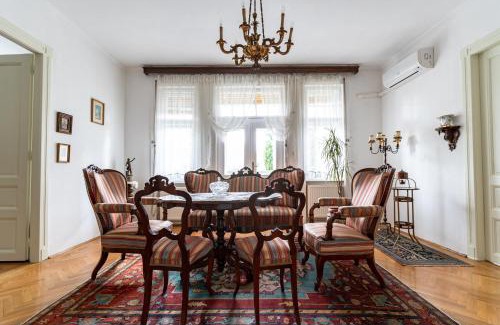 Papa Apartamento | Romantic Villa - Pápa