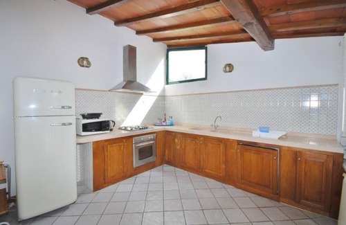 Marina di Pietrasanta Villa | VILLA ROMÁNTICA CON JARDÍN, BBQ, WI FI, AIRE ACONDICIONADO