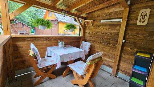 Zdiar Apartamento | Romantické ubytovanie Holiday House Daniela & Štúdio Júlia