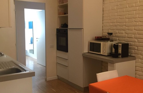 Rione XVIII Castro Pretorio Apartamento | Roma: Nuevo Piso desde 3 hasta 10 personas: central moderno y tranquilo