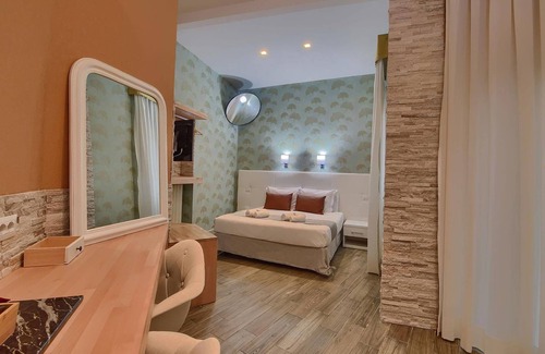 Rione XIV Borgo Casa | Rome Vatican Inn