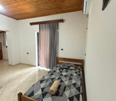 Piqeras Casa | Romeo’s Guest House 2