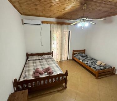 Piqeras Casa | Romeo’s Guest House 2