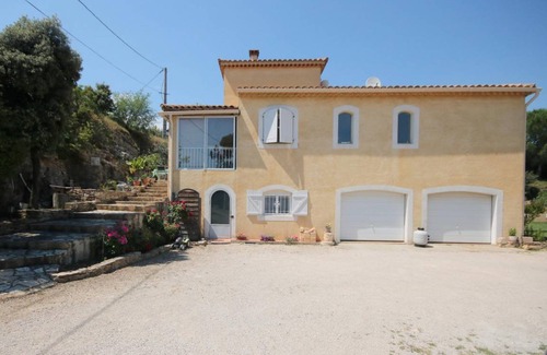 Saint-Etienne-des-Sorts Casa | Rona, Comfortable house with views of the Rhone