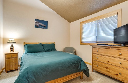 Roslyn Ridge Cabina | Ronald Cabin w/ Private Deck: Near Cle Elum Lake!