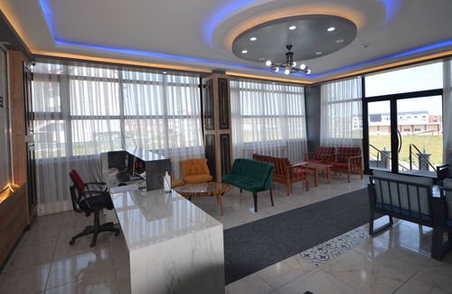Sarikamis Apartamento | Ronesans Hotel