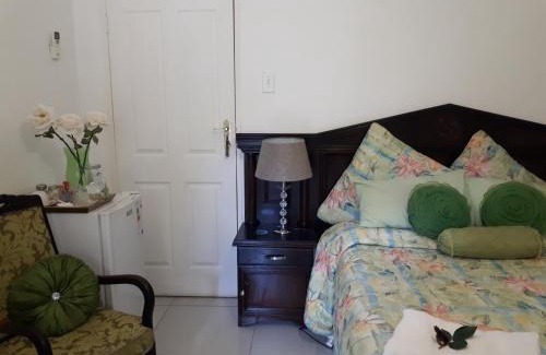 Rustenburg Casa | Ronique's Guest House