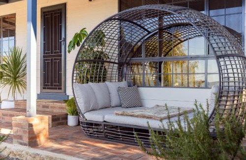 Preston Beach Casa | Roo With A View By Swan Bnb Management