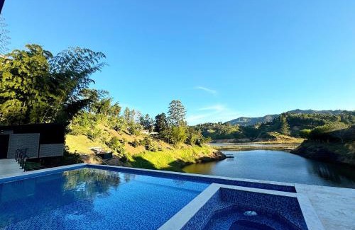 Guatape Hotel | Rooca Habitat Guatape