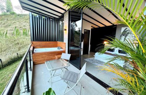 Guatape Hotel | Rooca Habitat Guatape