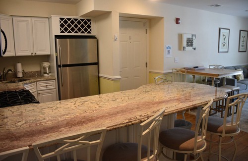 Seaside Heights Condominio | Unidad de 3 habitaciones disponible - Contáctenos para reservar ahora!