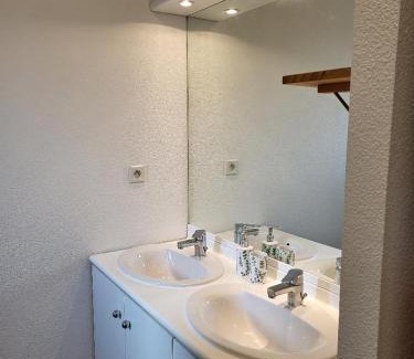 Parilly Apartamento | ROOFTOP 3 CHAMBRES, TERRASSE, GARAGE