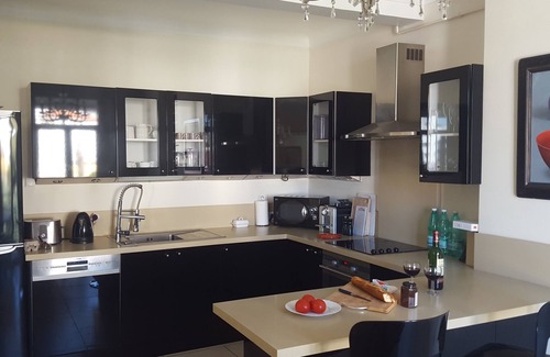 Riou - Petit Juas - Av de Grasse Apartamento | Ático, 2 dormitorios y 2 baños, 5 minutos a pie Croisette, azotea, WIFI, aire acondicionado