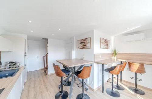 Saint Clair Apartamento | Rooftop d'exception, vue Rhône, 12 personnes, Caluire