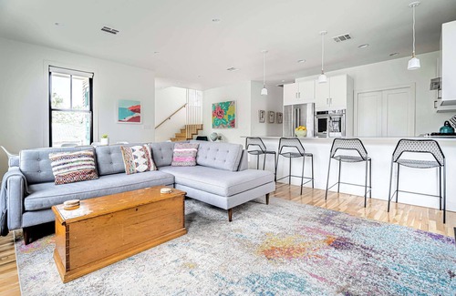 Foster Heights Casa | Rooftop Deck | 5 mins to downtown